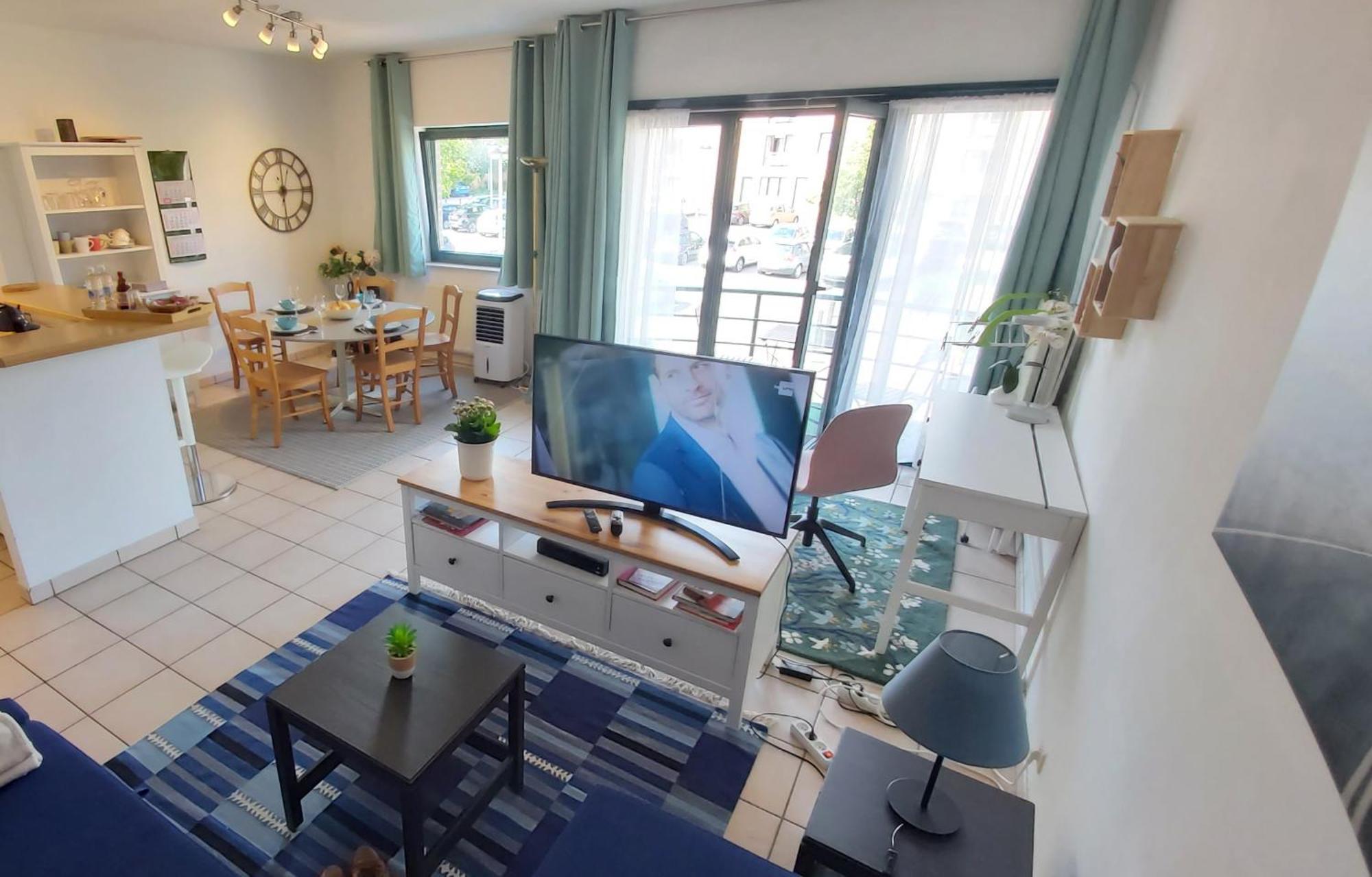 Lln Lodge Louvain-la-Neuve Εξωτερικό φωτογραφία